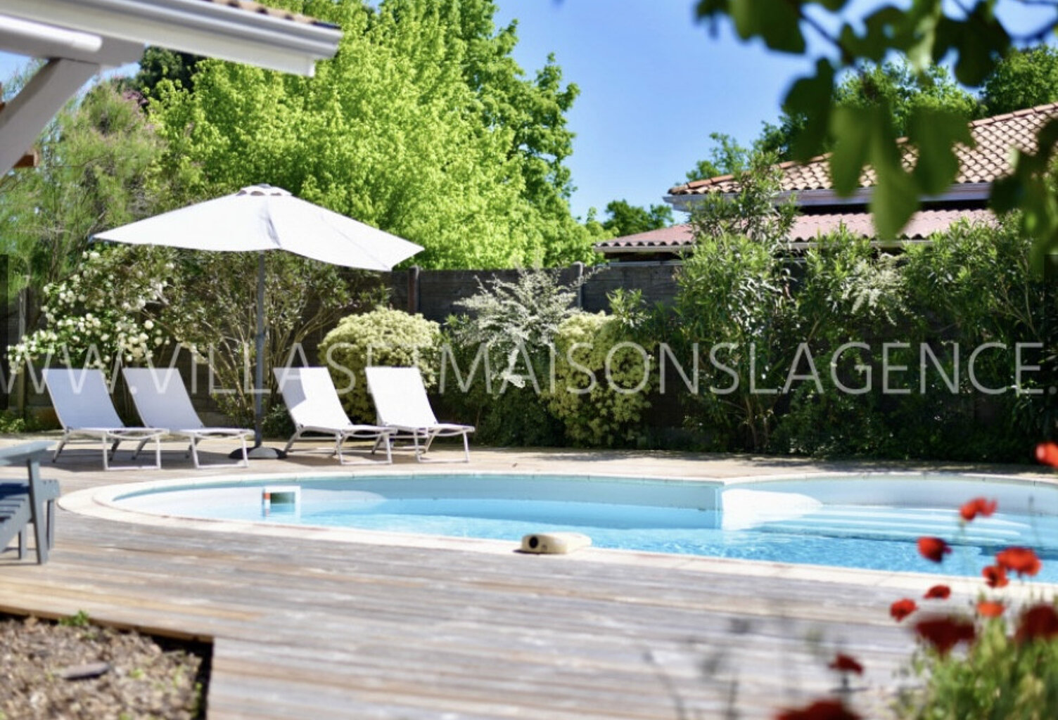 Grande maison de 4 chambres, piscine, terrasse, dépendance, a... — photo 1