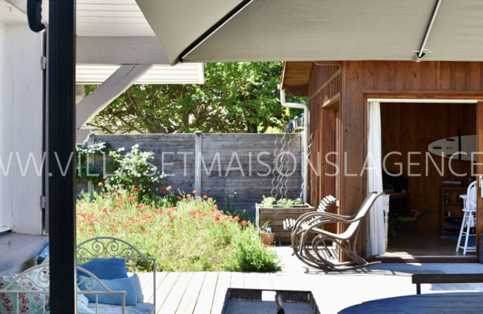 Grande maison de 4 chambres, piscine, terrasse, dépendance, a... — photo 3