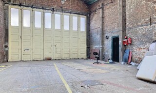 Local industriel 3 Pièces 936 m² à vendre à Tourcoing (59200)