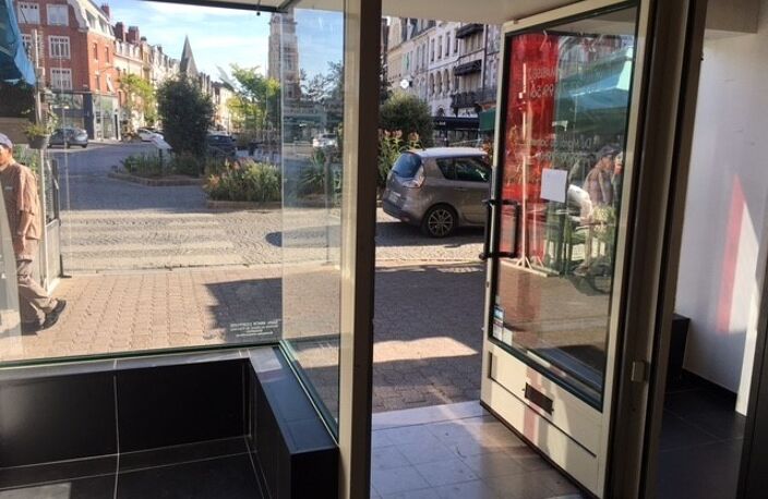 Commerce CAMBRAI — photo 4