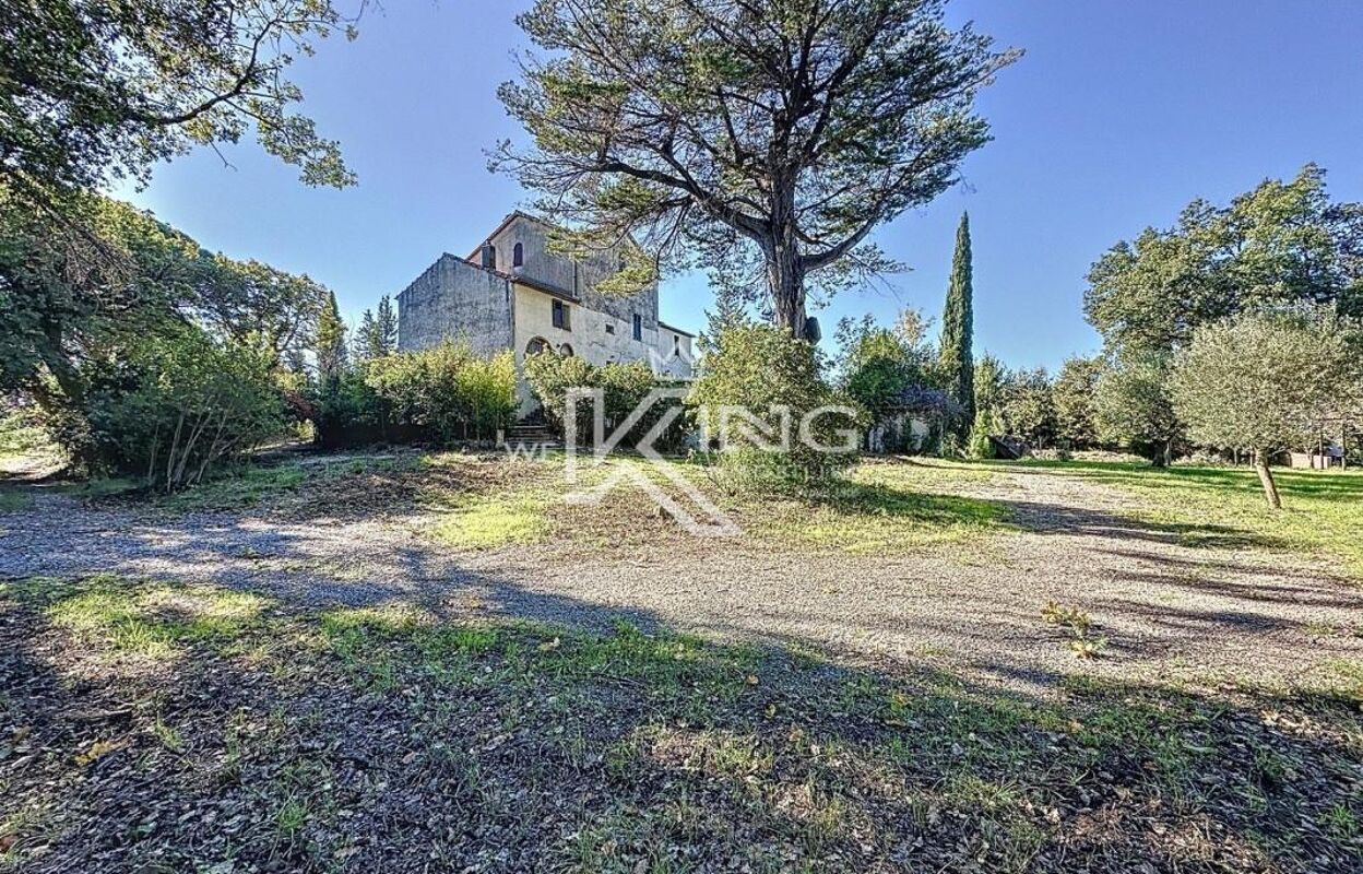 maison 8 pièces 260 m2 à vendre à Fréjus (83600)