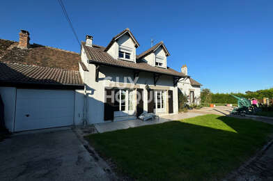 Maison 8 pièces 245000 €