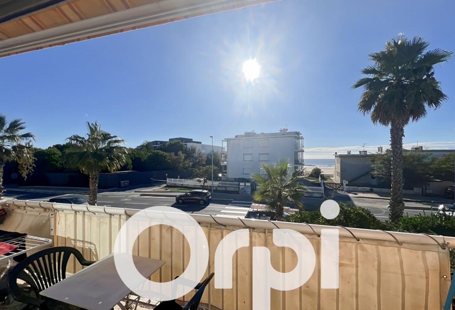 Appartement À Vendre 2 pièces avec vue mer et grand garage — photo 1