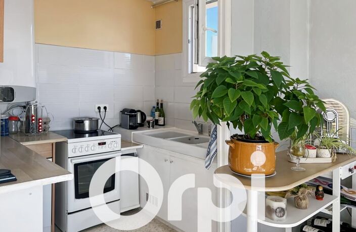 Appartement À Vendre 2 pièces avec vue mer et grand garage — photo 3