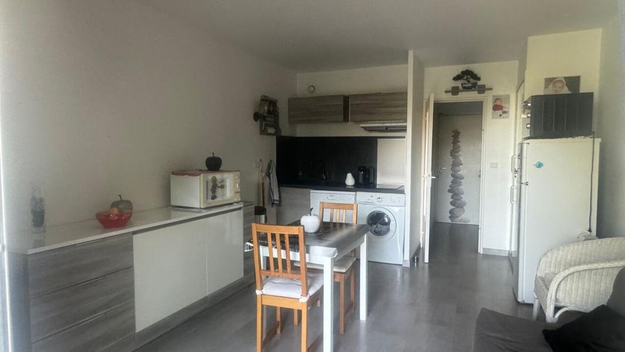 appartement 1 pièces 24 m2 à vendre à Saint-Cyr-sur-Mer (83270)