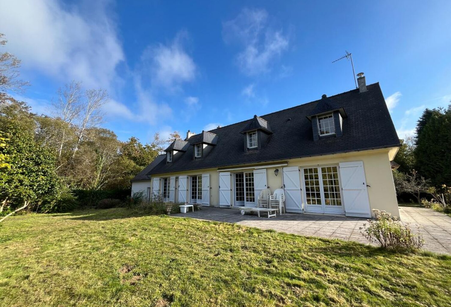 Maison À Vendre — photo 1