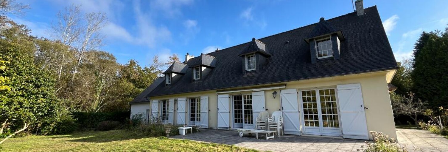 Maison 8 Pièces 197 m² à vendre à Gouesnach (29950)