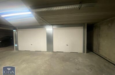 garage  pièces  m2 à louer à Chambéry (73000)