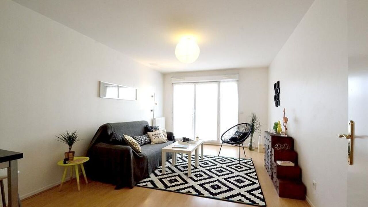 appartement 2 pièces 41 m2 à louer à Élancourt (78990)