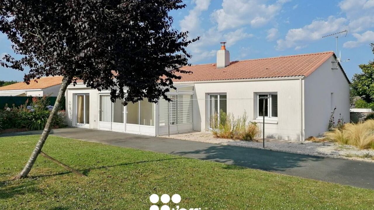 maison 5 pièces 118 m2 à vendre à Saint-Julien-des-Landes (85150)