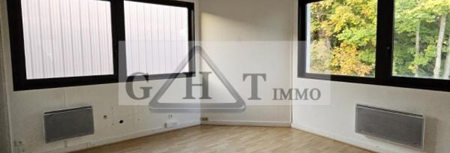 Bureau  200 m² à louer à Verrières-le-Buisson (91370)