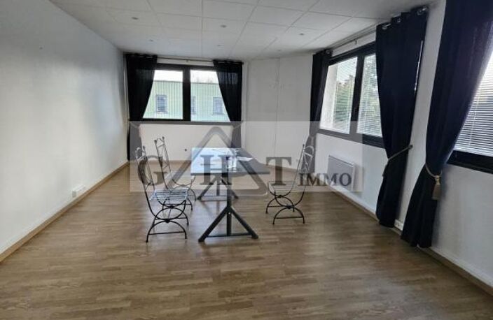 Bureaux 200 m² Proche Autoroute — photo 4