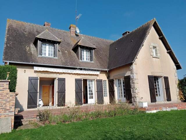 JAVRON LES CHAPELLES - Pavillon T5 — photo du bien