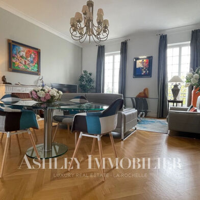 Appartement 4 pièces 147 m²