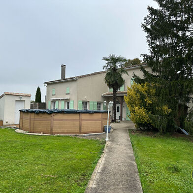 Maison 8 pièces 258 m²