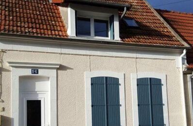 vente maison 76 000 € à proximité de Bruere-Allichamps (18200)