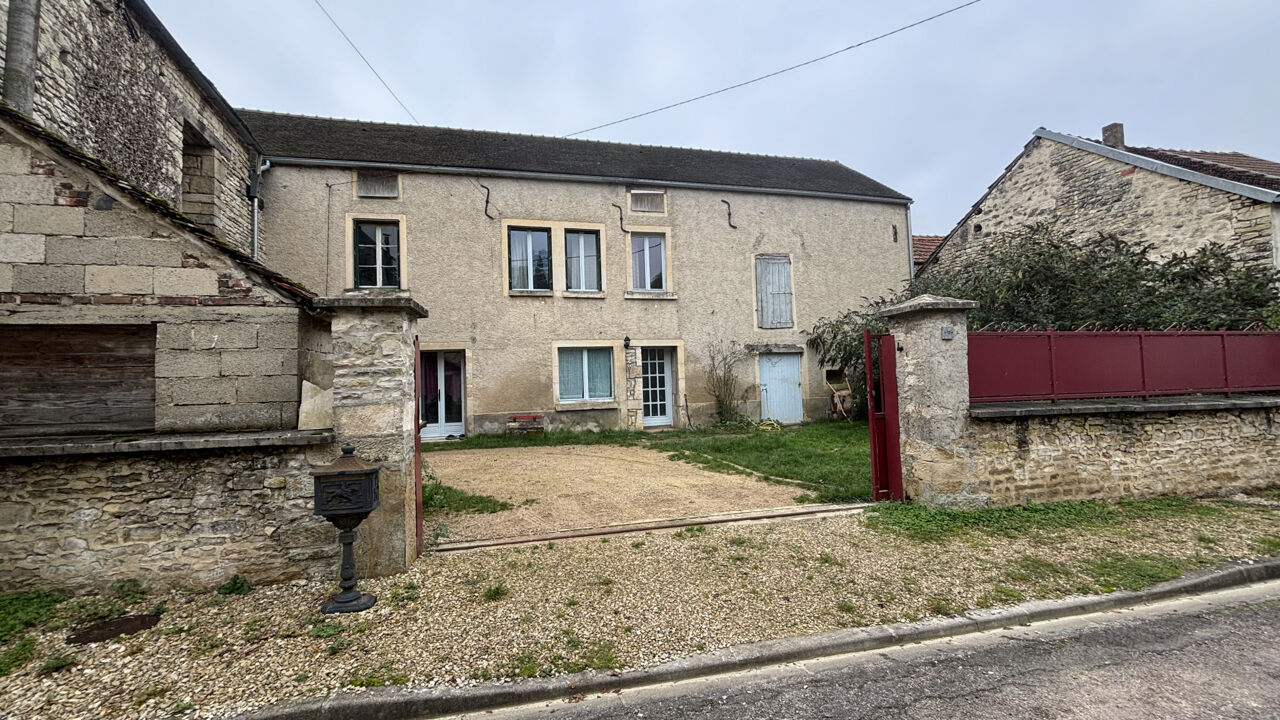 maison 5 pièces 127 m2 à vendre à Stigny (89160)