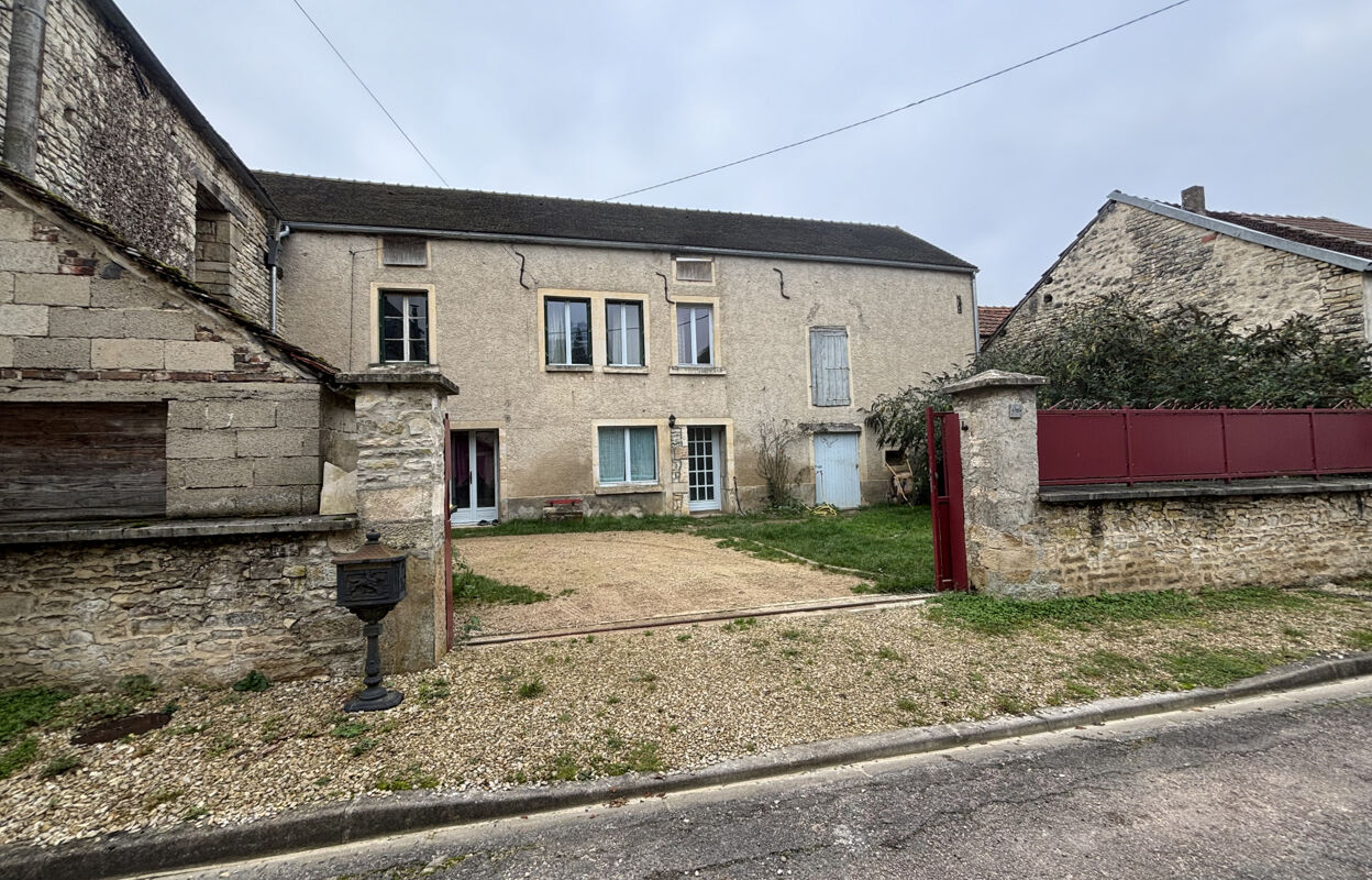 maison 5 pièces 127 m2 à vendre à Stigny (89160)