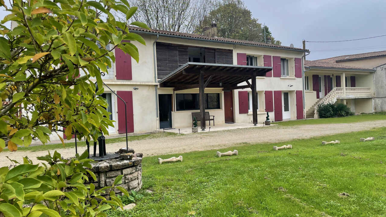 maison 9 pièces 327 m2 à vendre à Néré (17510)