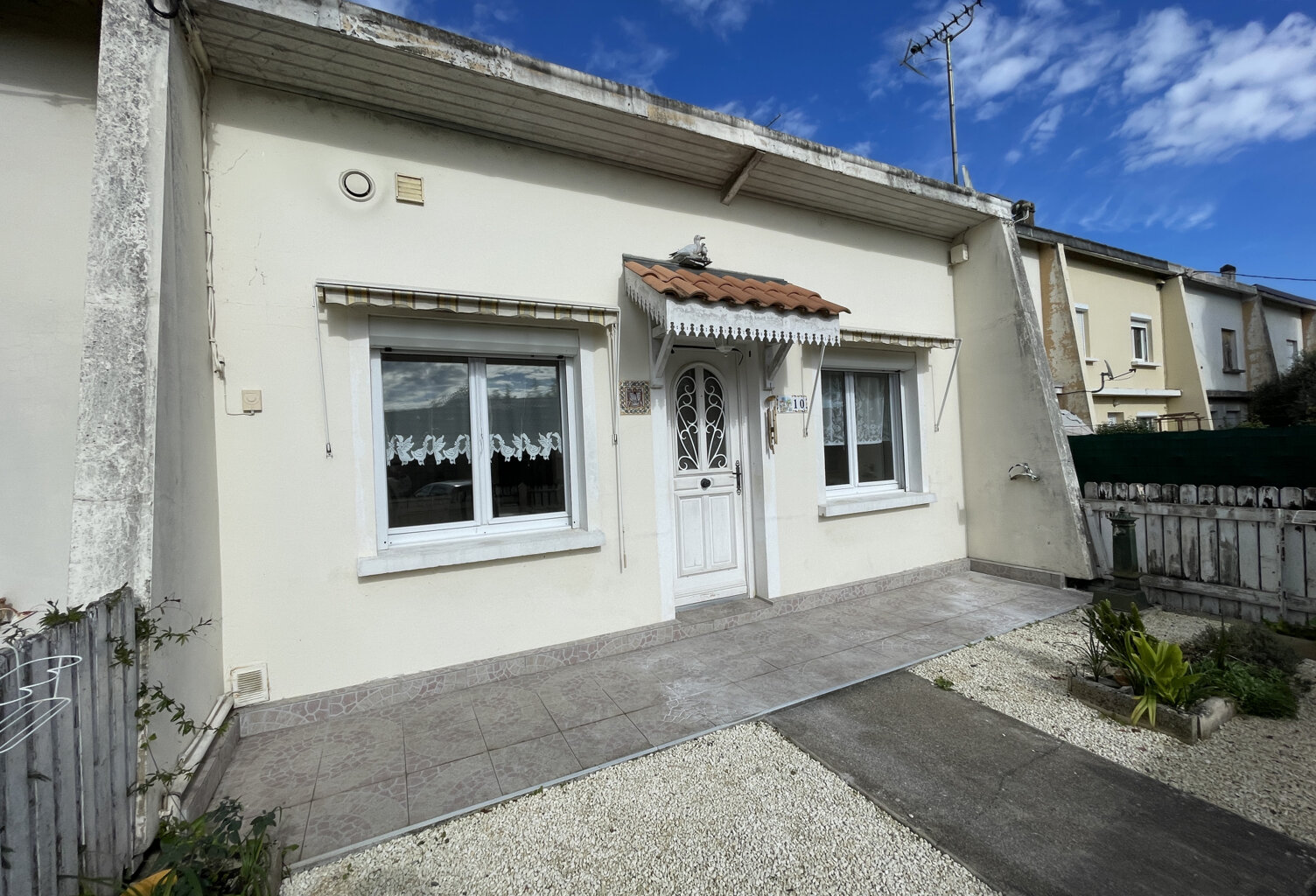 Maison de ville 2 chambres. — photo 1