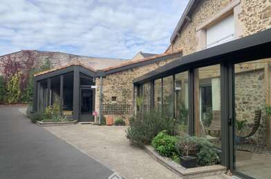 Maison 20 pièces 566100 €