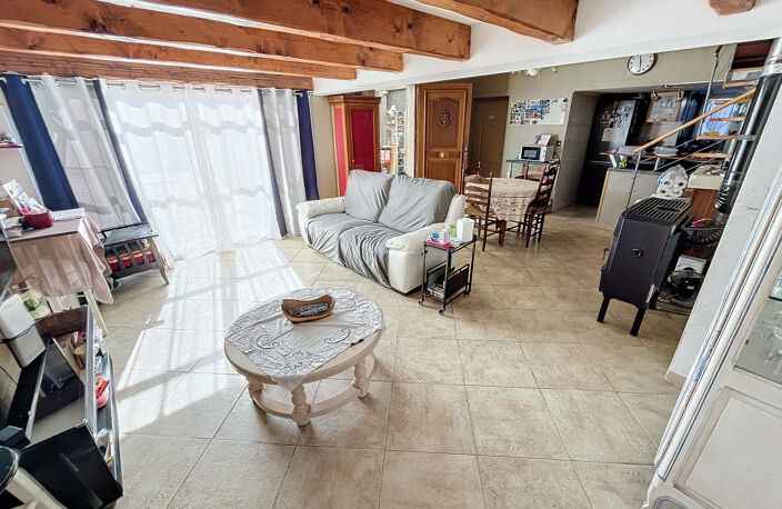 MAS T4 DE 84M2 HABITABLERS SUR UNE PARCELLE AGRICOLE DE 563M — photo 3