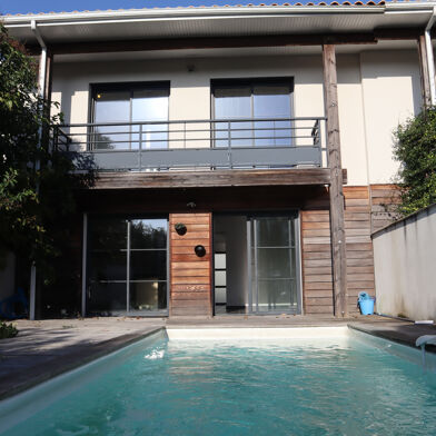 Maison 4 pièces 550000 €