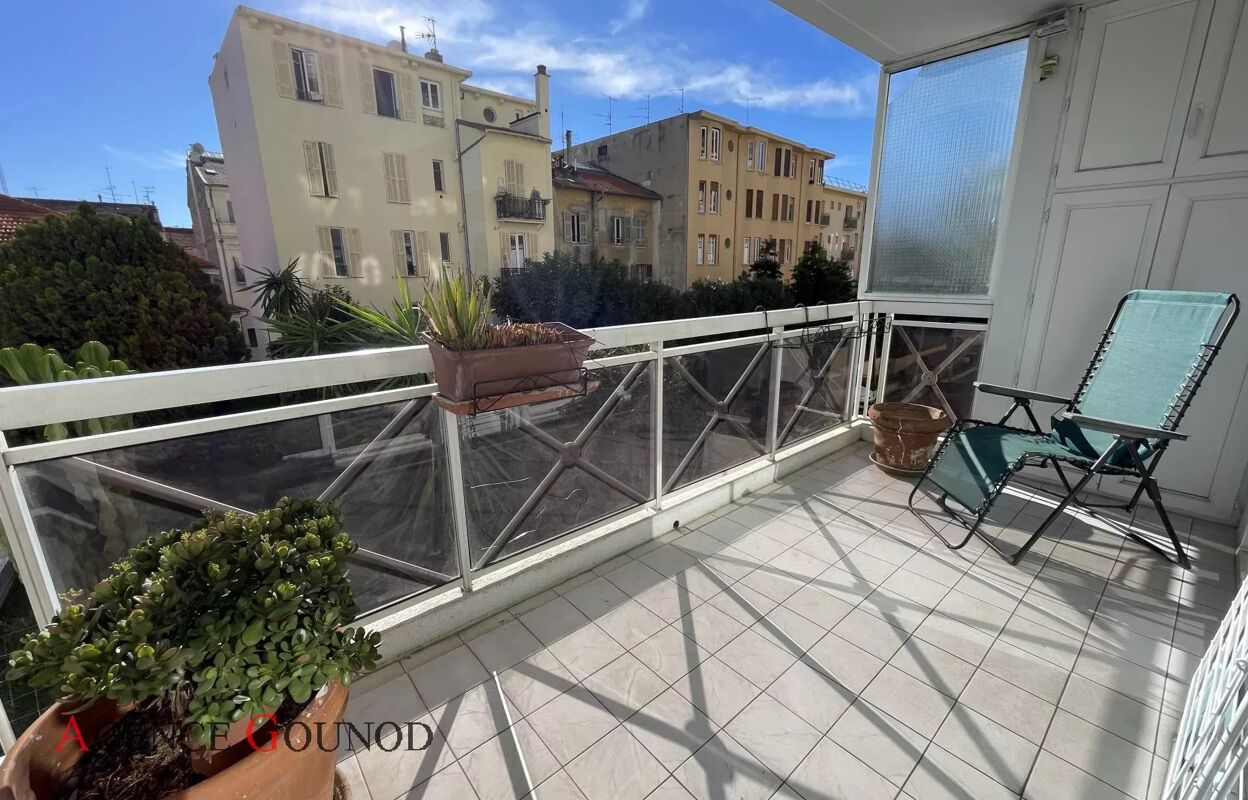 appartement 3 pièces 73 m2 à vendre à Nice (06000)