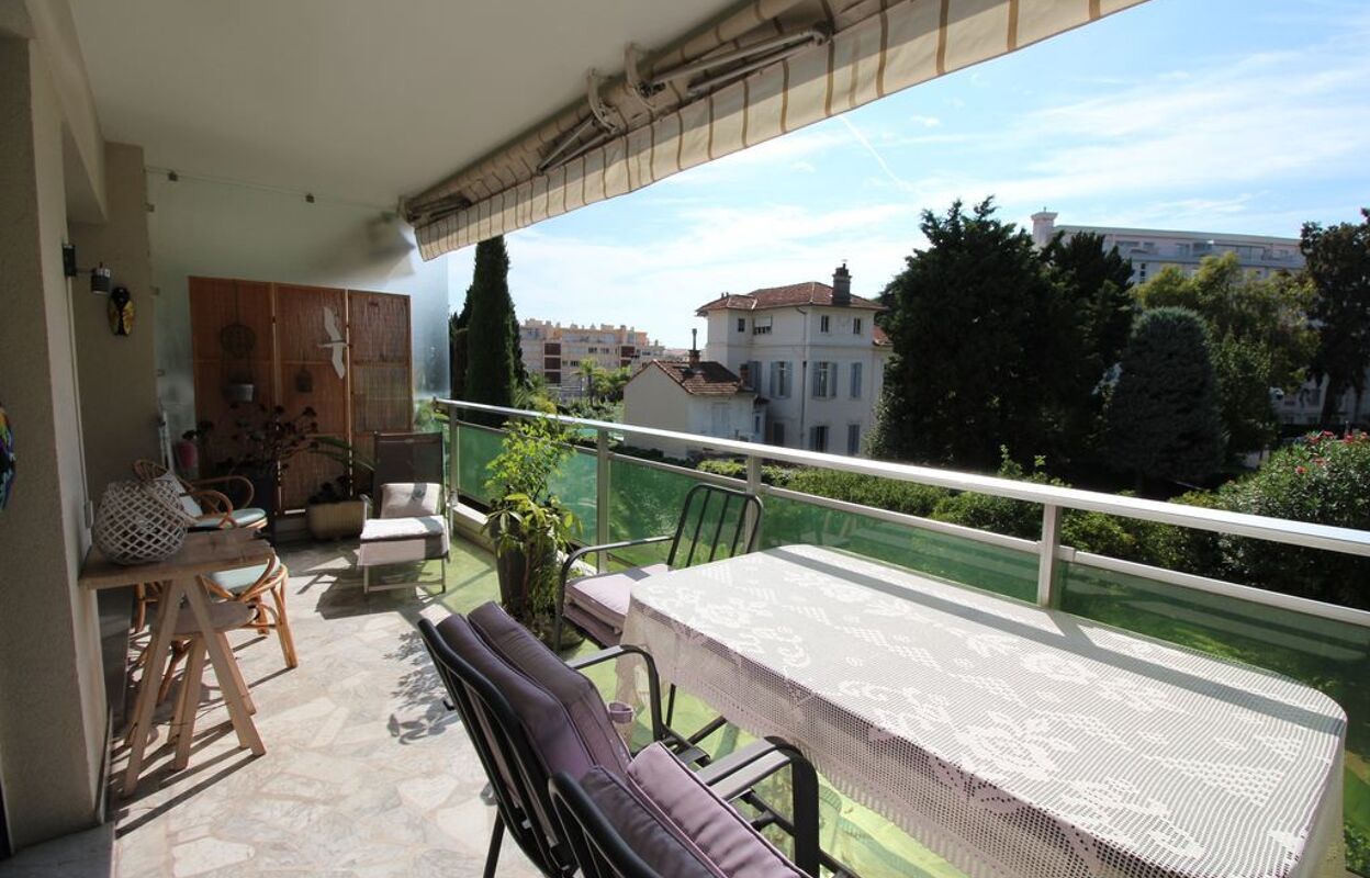 appartement 3 pièces 74 m2 à vendre à Cannes (06400)