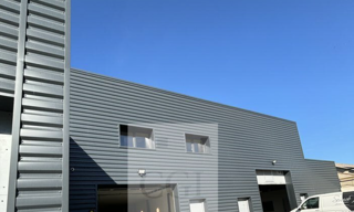 Commerce  621 m² à louer à Villefranche-sur-Saône (69400)