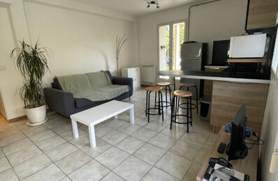 location appartement 680 € CC /mois à proximité de Jurançon (64110)