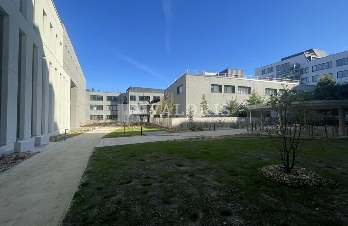 BUREAUX à LOUER — photo 3