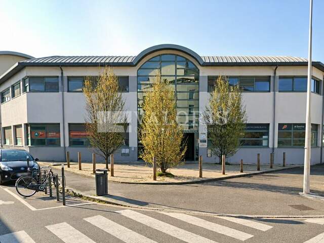 BUREAUX à LOUER — photo du bien