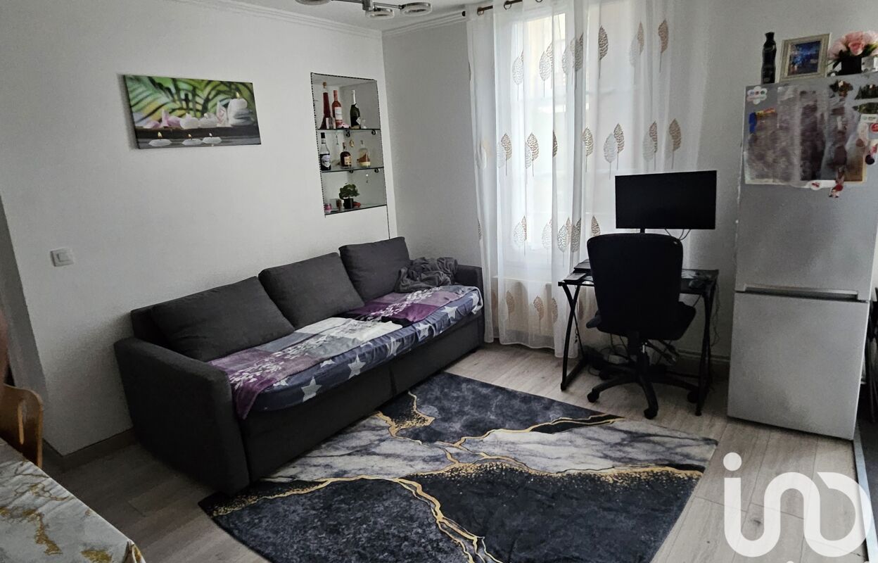 appartement 2 pièces 32 m2 à vendre à Aubervilliers (93300)