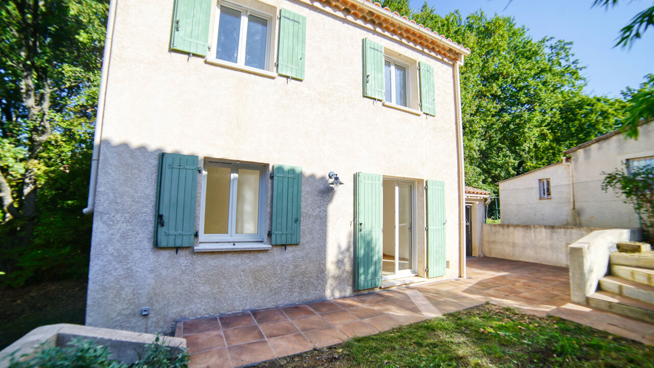 maison 4 pièces 91 m2 à vendre à La Bastidonne (84120)