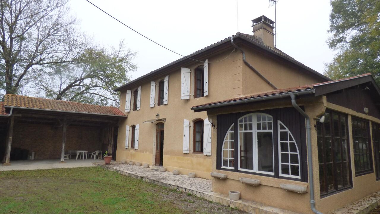 maison 7 pièces 185 m2 à vendre à Castelnau-Rivière-Basse (65700)