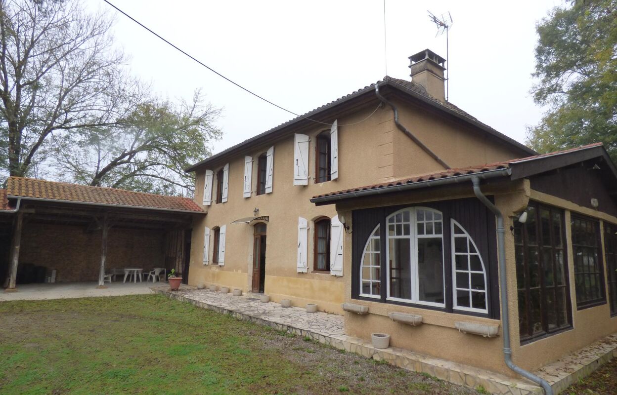 maison 7 pièces 185 m2 à vendre à Castelnau-Rivière-Basse (65700)