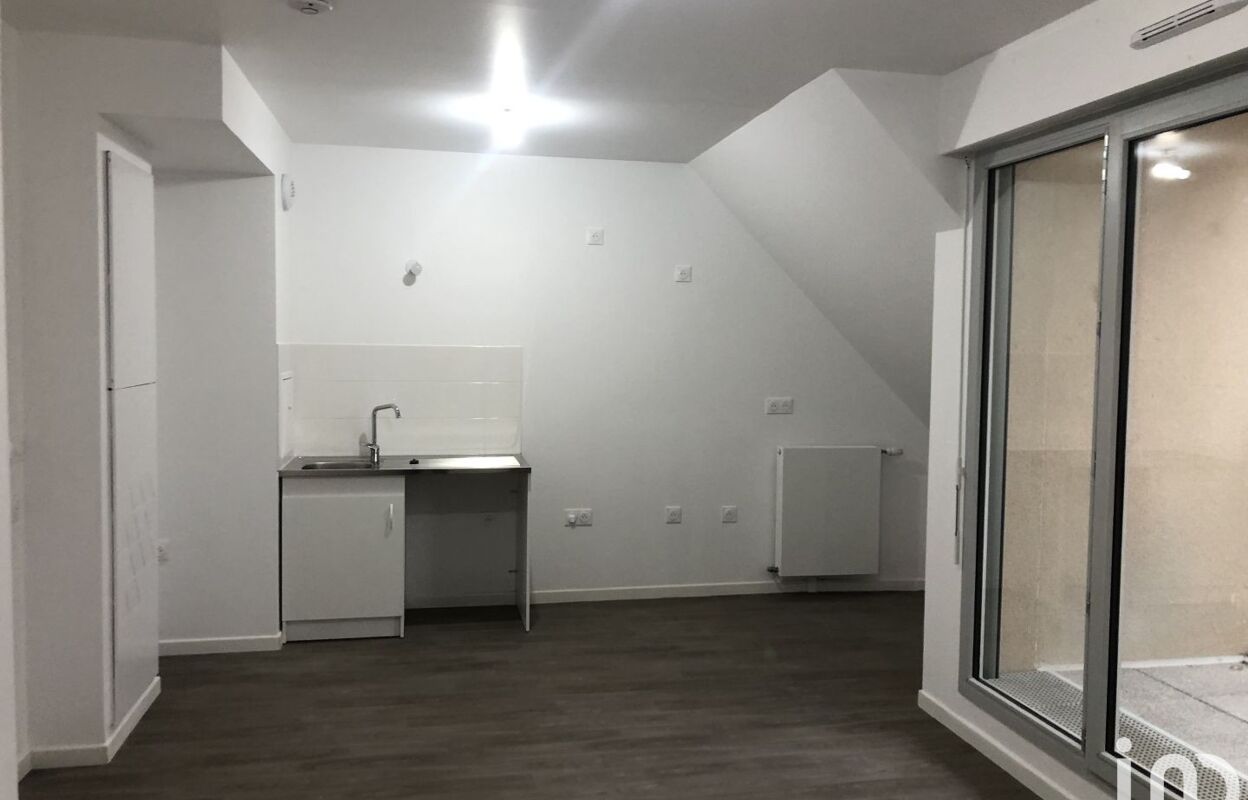 appartement 2 pièces 37 m2 à louer à Gonesse (95500)