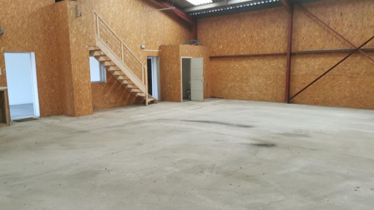 commerce 5 pièces 190 m2 à vendre à Bosroumois (27670)