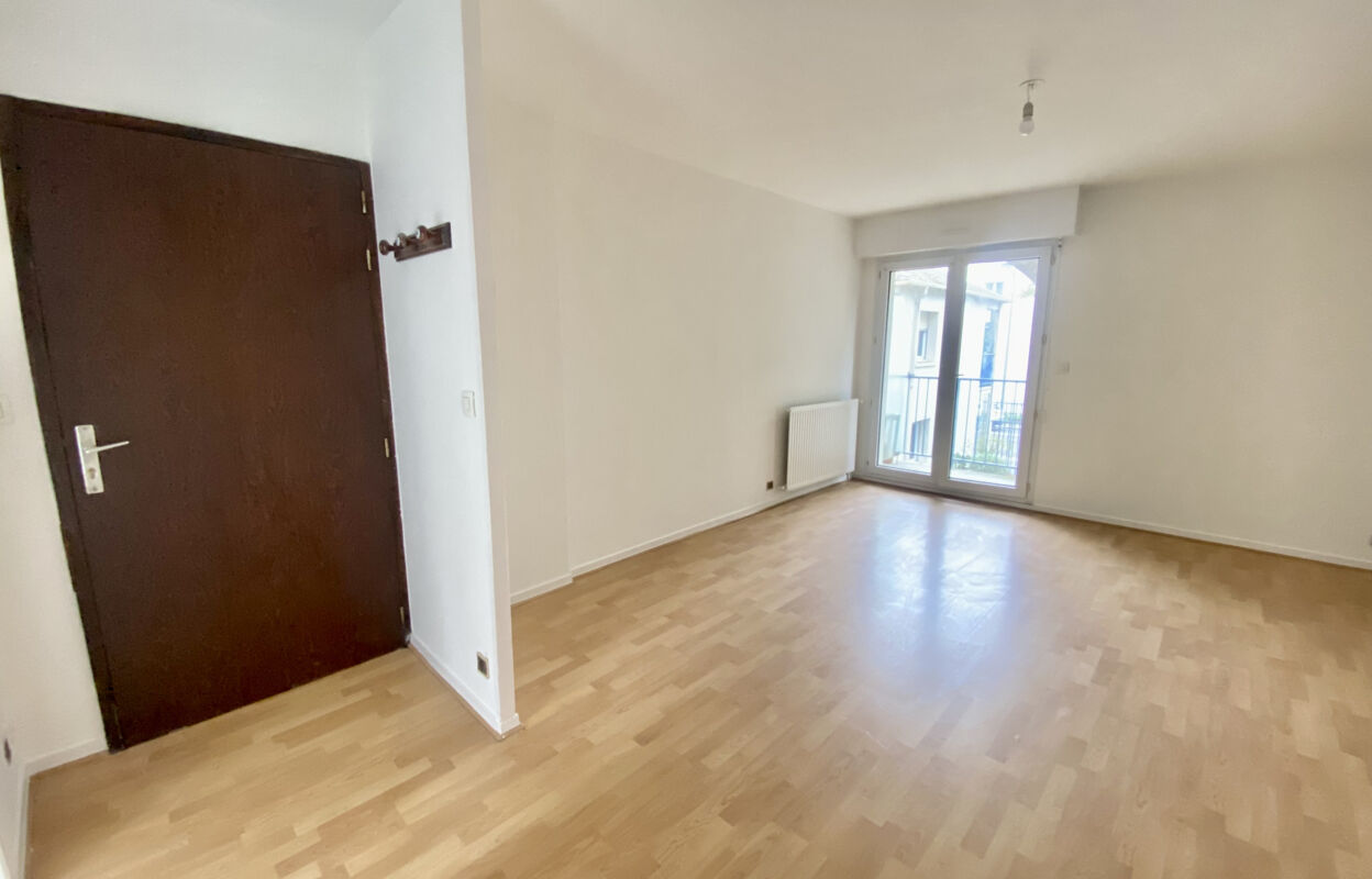 appartement 2 pièces 43 m2 à louer à Nantes (44000)