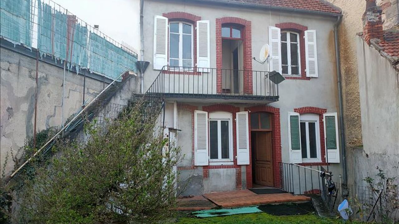 maison 6 pièces 93 m2 à vendre à Saint-Éloy-les-Mines (63700)