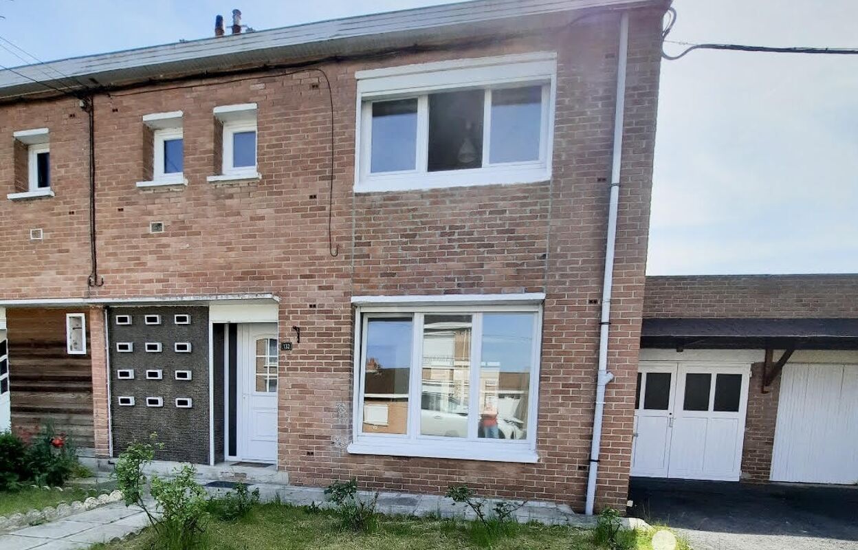 maison 4 pièces 82 m2 à vendre à Cuincy (59553)