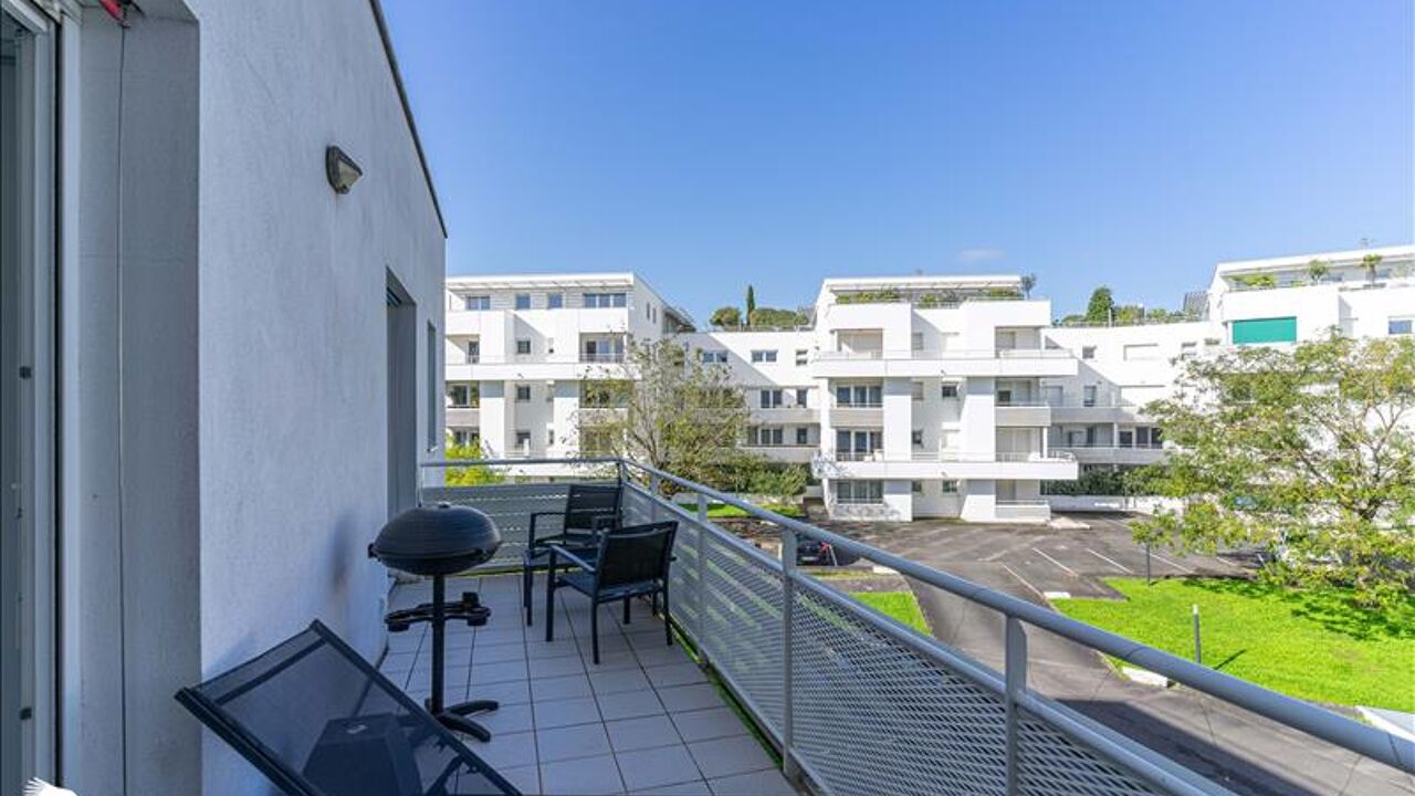 appartement 2 pièces 53 m2 à vendre à Bordeaux (33200)