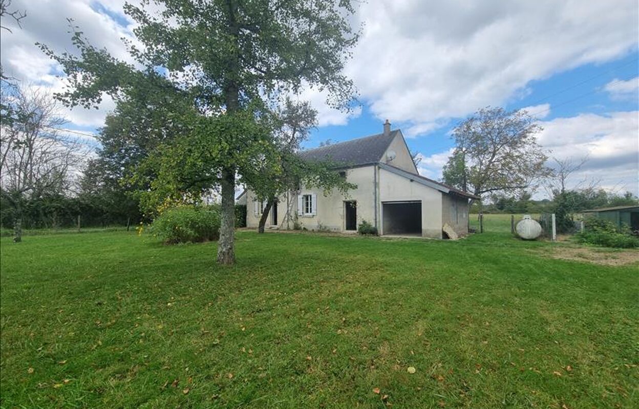 maison 2 pièces 63 m2 à vendre à Vasselay (18110)