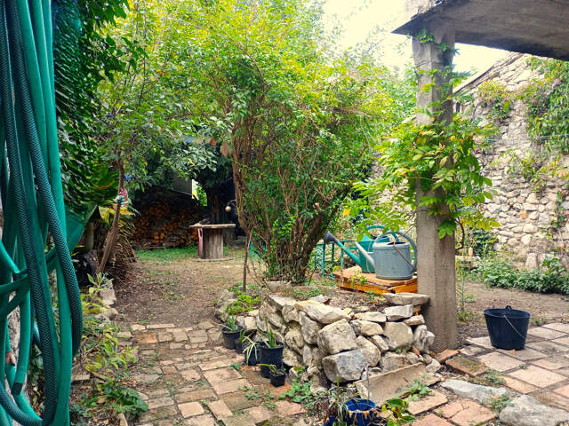 À VENDRE - SECTEUR SAINT HIPPOLYTE DU FORT - MAISON DE VILLAGE — photo du bien