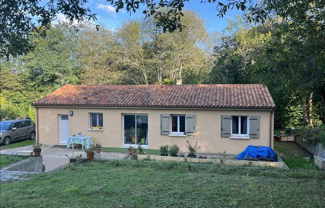 maison 5 pièces 100 m2 à vendre à Alloue (16490)