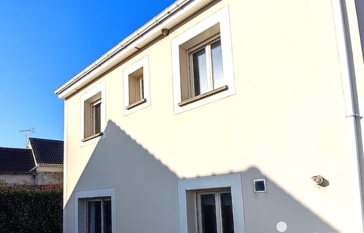 maison 5 pièces 102 m2 à vendre à Villeron (95380)