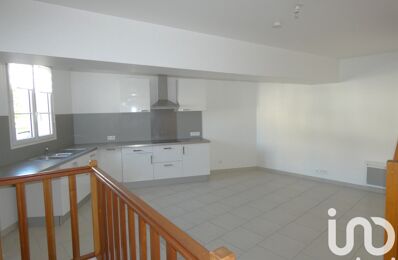 location appartement 805 € CC /mois à proximité de Tacoignières (78910)