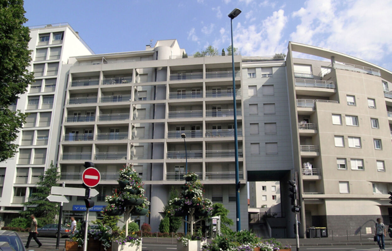 divers  pièces  m2 à louer à Clermont-Ferrand (63000)