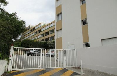 location garage 128 € CC /mois à proximité de La Ciotat (13600)